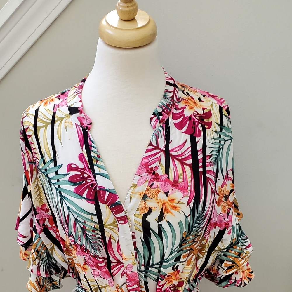 NINE WEST RUFFLE SLEEVE DRESS - Picture 2 of 9